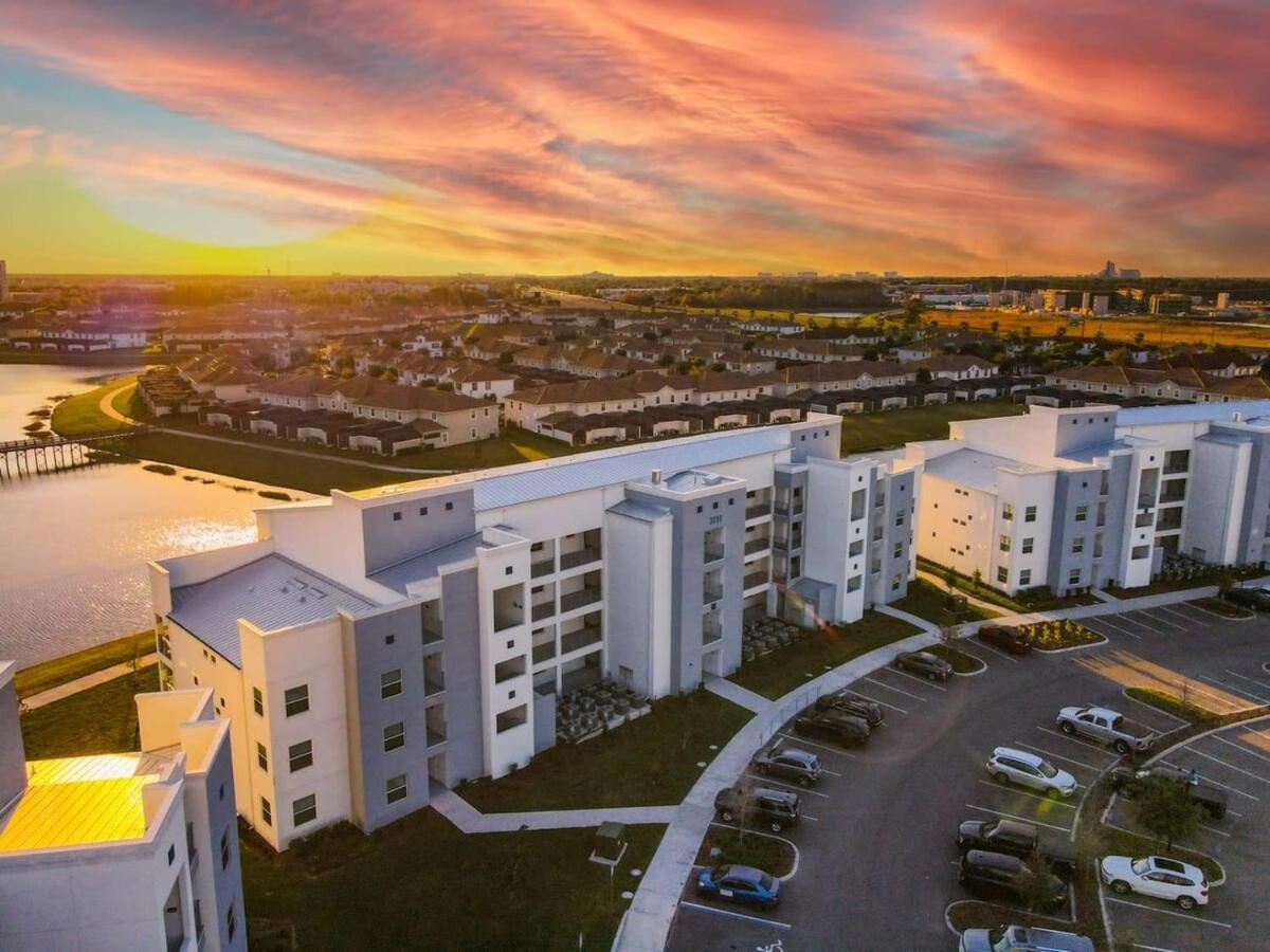 Terrific Thematic Lakeview 2B With 2 Clubhouses Kissimmee Ngoại thất bức ảnh